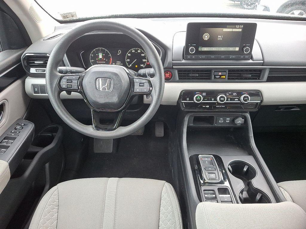 used 2023 Honda Pilot car, priced at $28,880