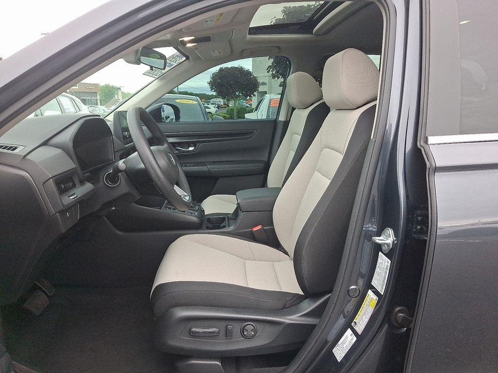 used 2024 Honda CR-V car, priced at $31,980