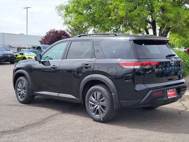 new 2026 Nissan Pathfinder car, priced at $40,625