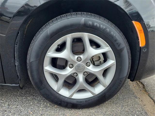 used 2019 Chrysler Pacifica car, priced at $15,997