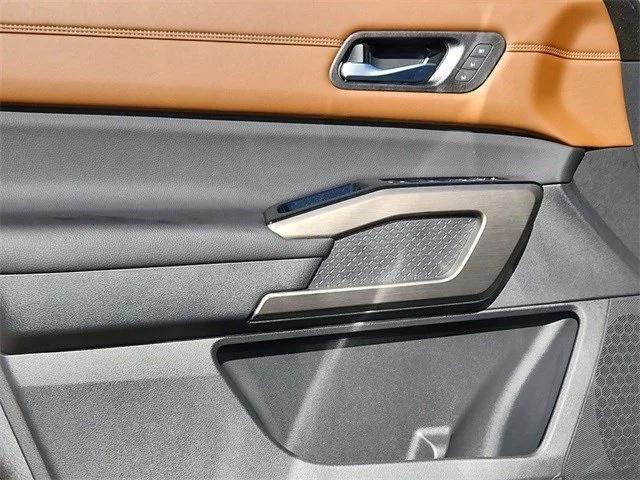 new 2025 Nissan Pathfinder car, priced at $44,500