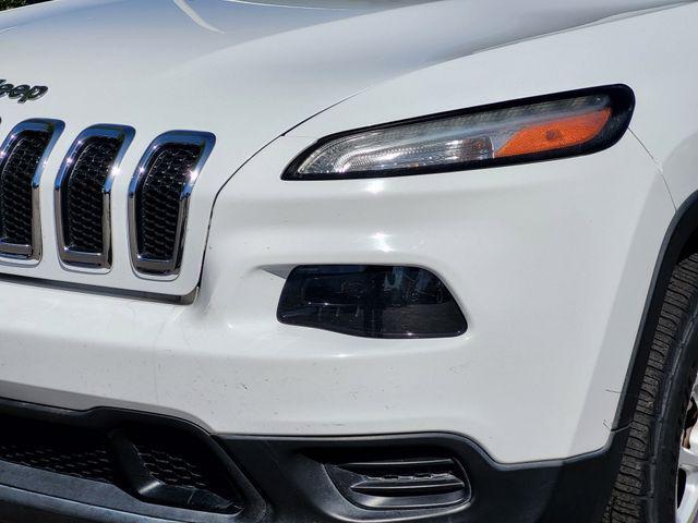 used 2017 Jeep Cherokee car, priced at $12,492