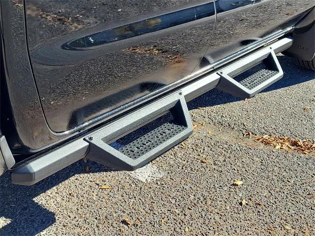 new 2026 Nissan Frontier car, priced at $40,415