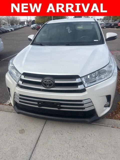 used 2018 Toyota Highlander car, priced at $18,517