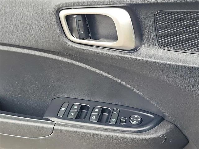 used 2021 Hyundai Venue car, priced at $12,654