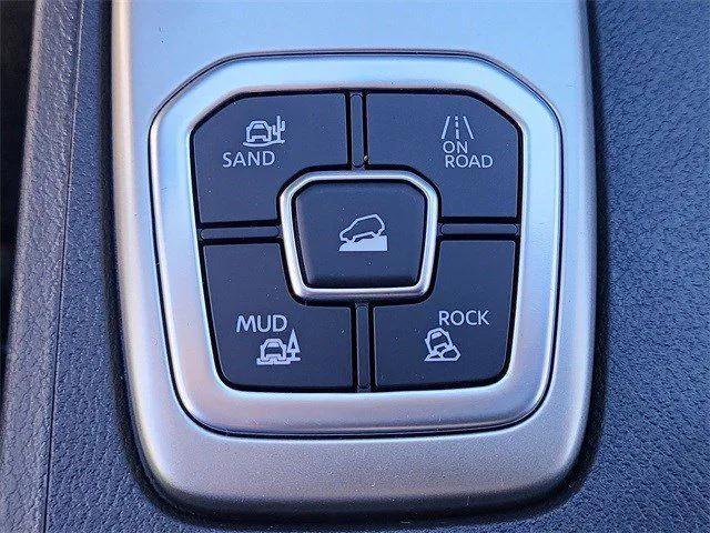 new 2026 Nissan Frontier car, priced at $40,280