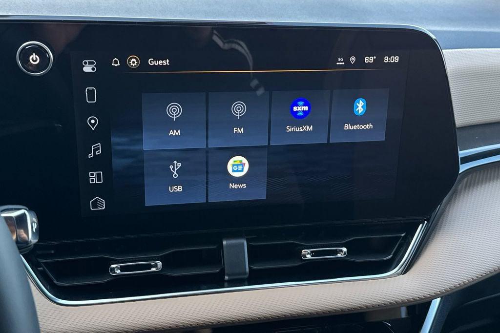 new 2026 Chevrolet Equinox car, priced at $35,782