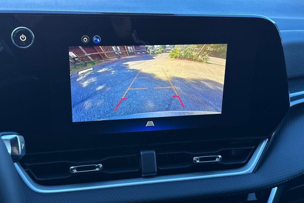 new 2026 Chevrolet Equinox car, priced at $33,087