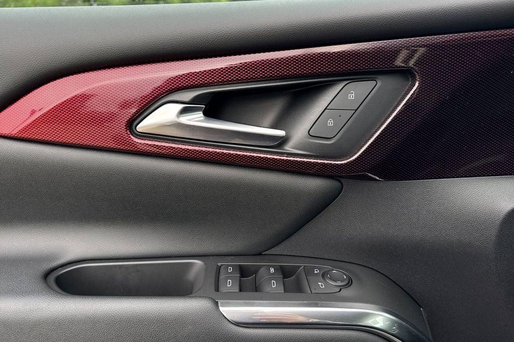 used 2024 Chevrolet Traverse car, priced at $45,763