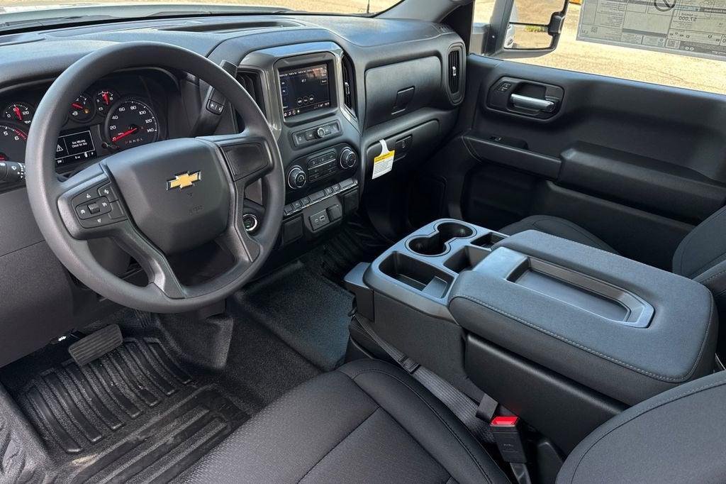 new 2026 Chevrolet Silverado 1500 car, priced at $35,172