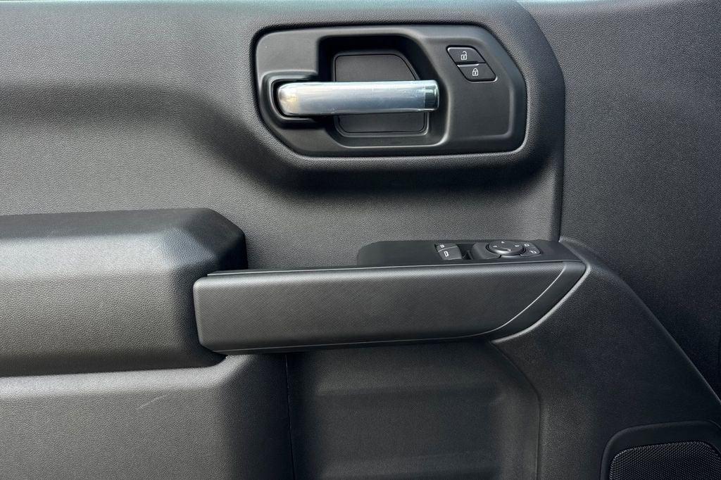 new 2026 Chevrolet Silverado 1500 car, priced at $35,172