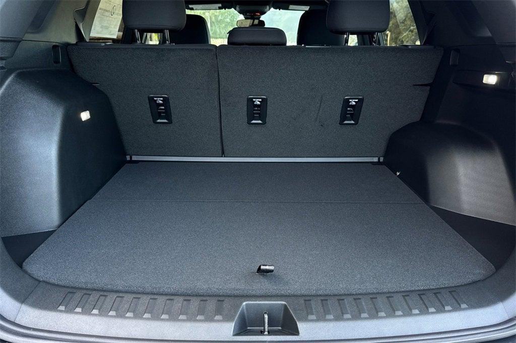 new 2026 Chevrolet Equinox car, priced at $30,239