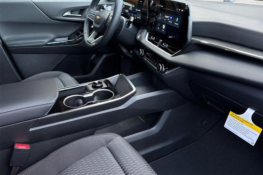 new 2026 Chevrolet Equinox car, priced at $30,239