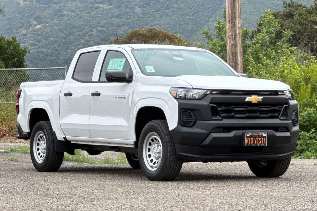 new 2026 Chevrolet Colorado car, priced at $33,145