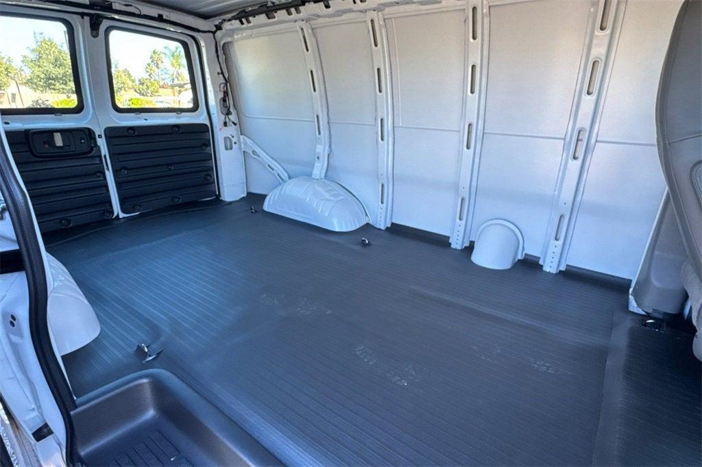new 2025 Chevrolet Express 2500 car, priced at $45,304