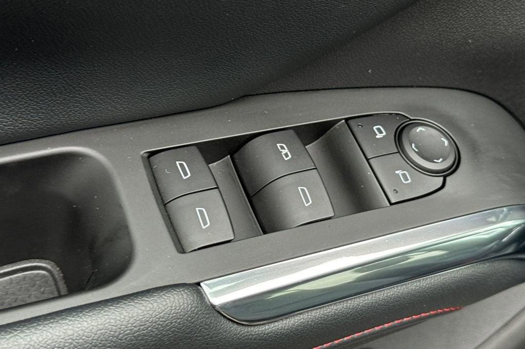 used 2025 Chevrolet Traverse car, priced at $49,763