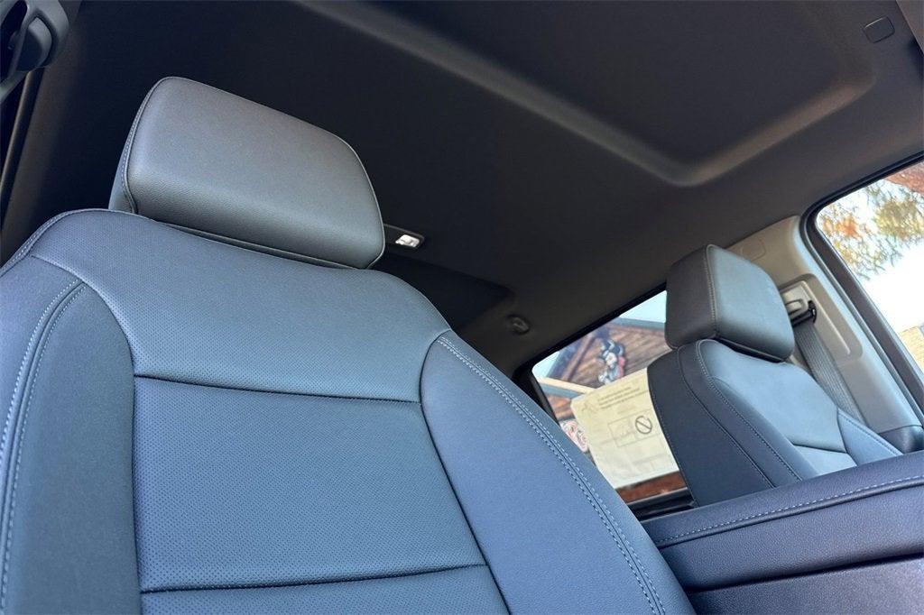 new 2025 Chevrolet Silverado 2500 car, priced at $76,923