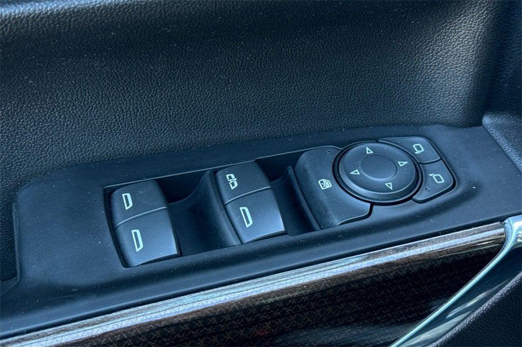 used 2021 Chevrolet Silverado 1500 car, priced at $39,763