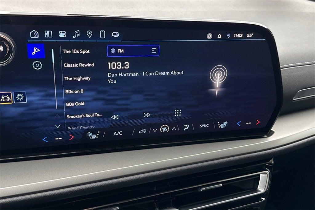 new 2025 Chevrolet Traverse car, priced at $38,495