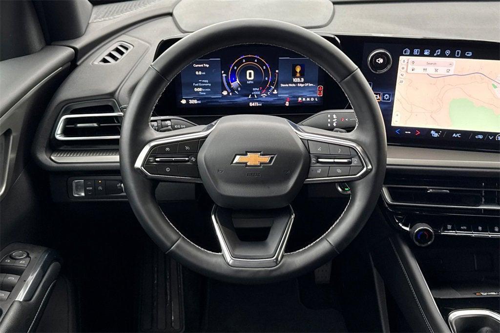 new 2025 Chevrolet Traverse car, priced at $38,495