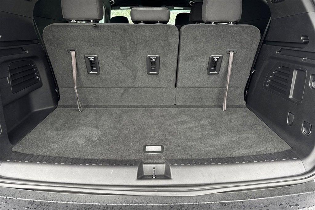 new 2025 Chevrolet Traverse car, priced at $38,495