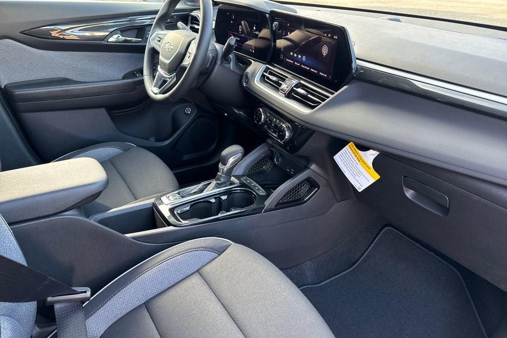 new 2026 Chevrolet TrailBlazer car, priced at $30,725