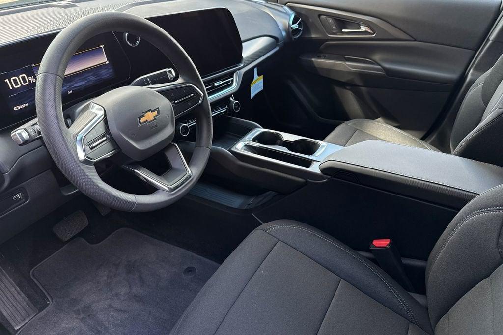 new 2026 Chevrolet Equinox EV car, priced at $27,795