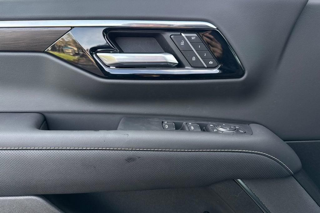 new 2026 Chevrolet Suburban car, priced at $84,514