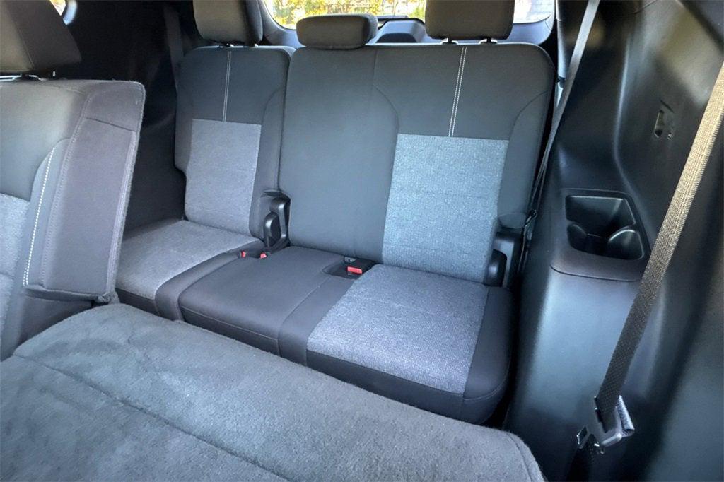 used 2025 GMC Acadia car, priced at $38,763