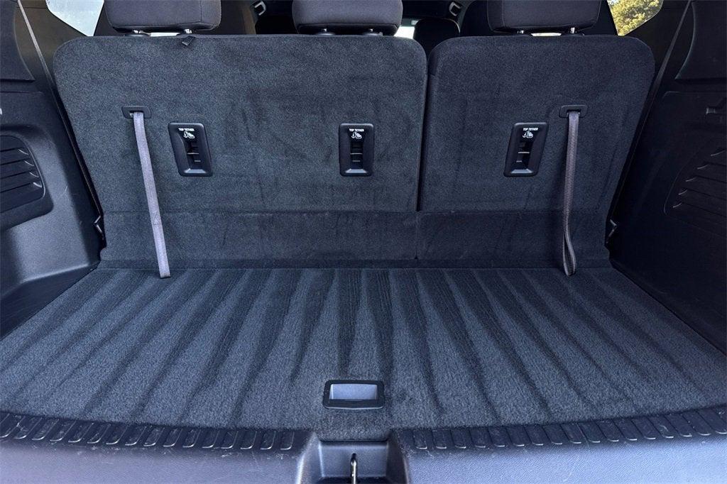 used 2025 GMC Acadia car, priced at $38,763