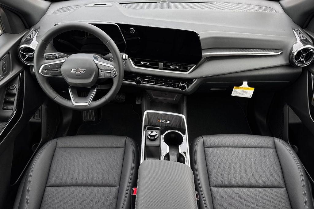 new 2026 Chevrolet Equinox car, priced at $33,955