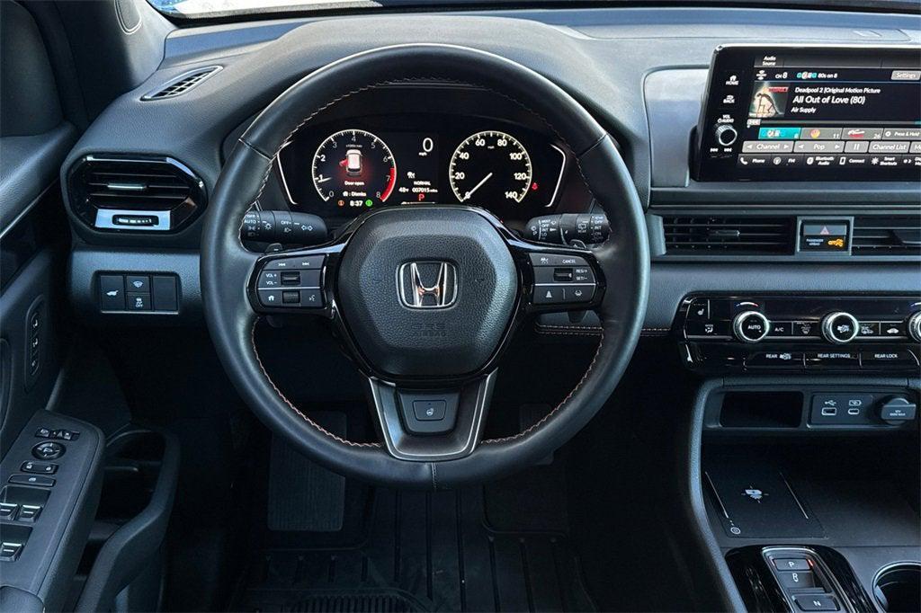 used 2025 Honda Pilot car, priced at $46,763