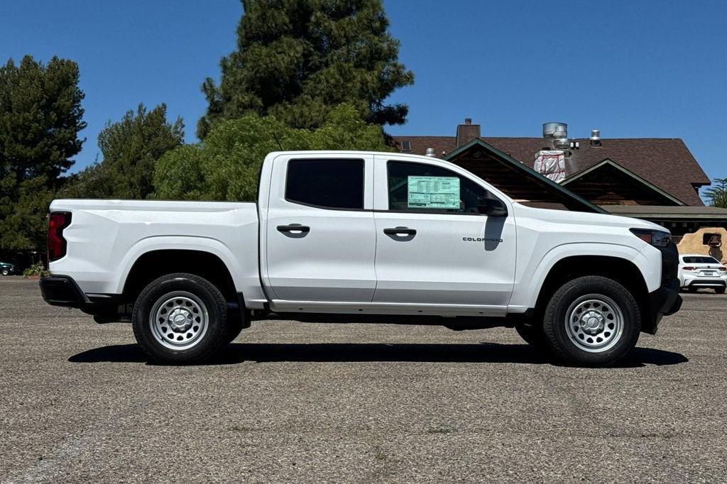 new 2026 Chevrolet Colorado car, priced at $33,245