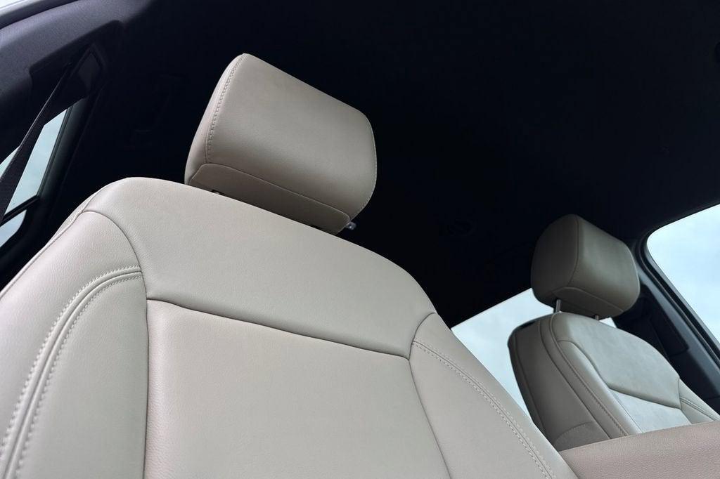 used 2023 Chevrolet Traverse car, priced at $32,763