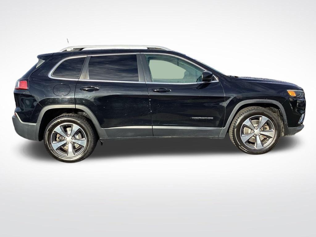 used 2019 Jeep Cherokee car, priced at $18,938