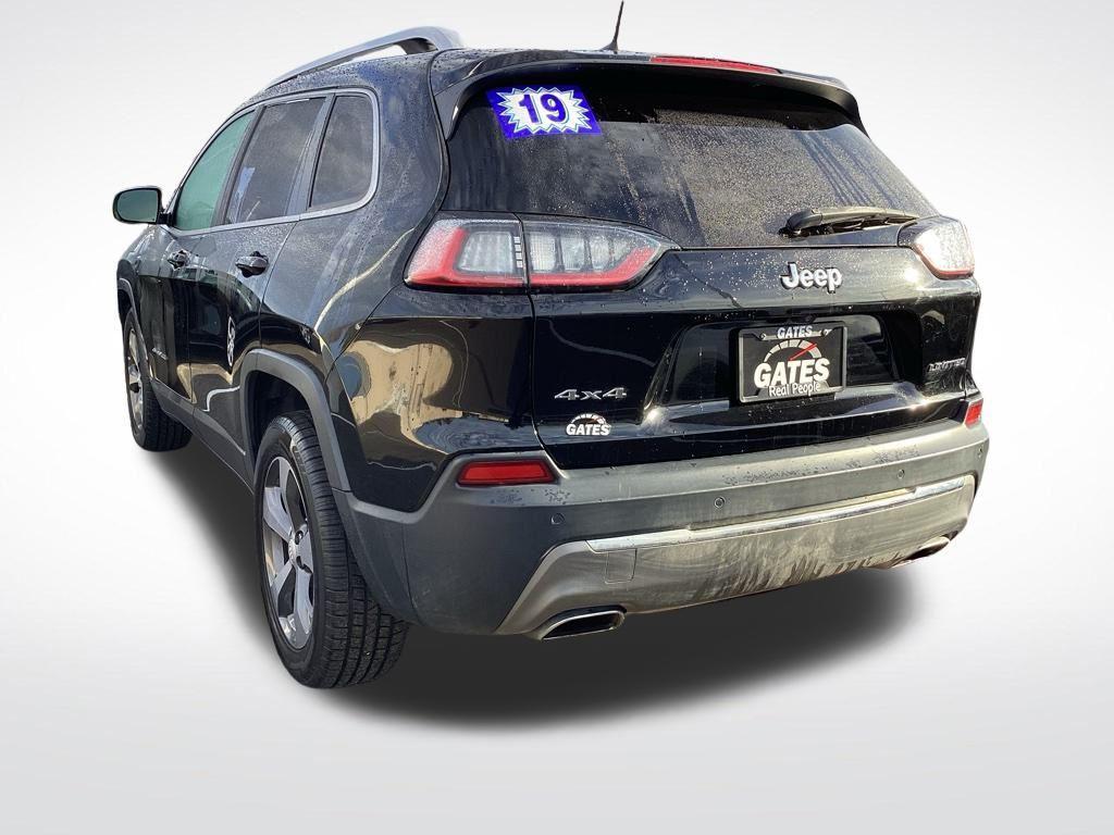 used 2019 Jeep Cherokee car, priced at $18,938