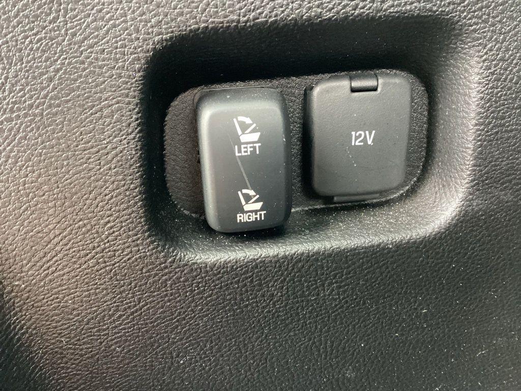 used 2024 Ford Edge car, priced at $23,467