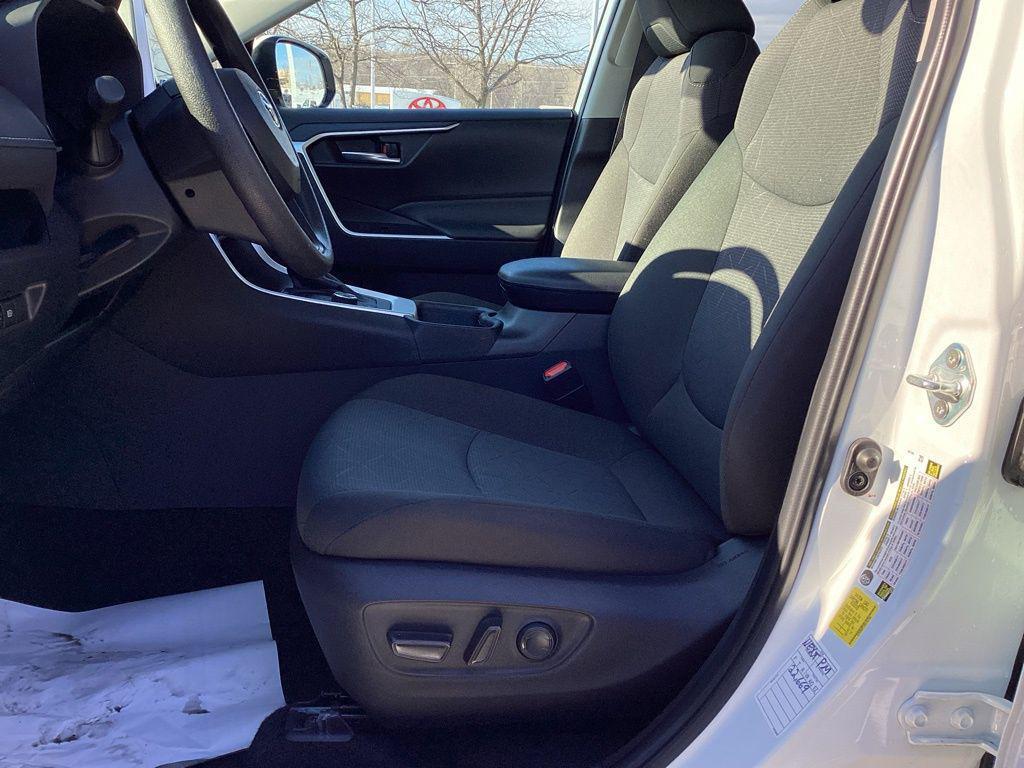 used 2025 Toyota RAV4 Hybrid car, priced at $32,564