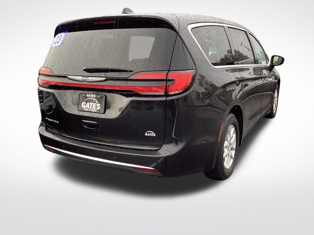 used 2023 Chrysler Pacifica car, priced at $21,443