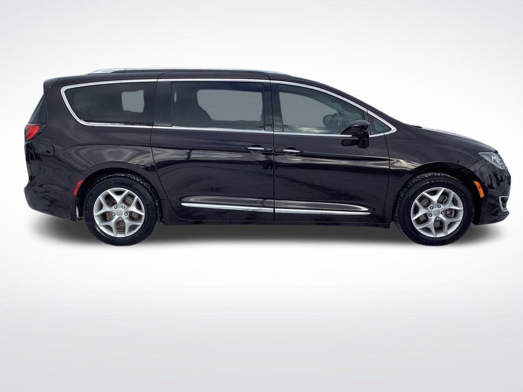 used 2019 Chrysler Pacifica car, priced at $19,647