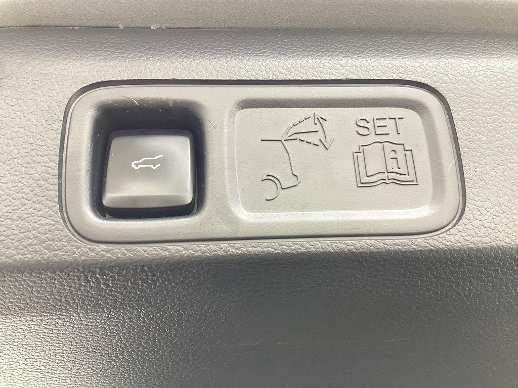 used 2024 Ford Expedition Max car, priced at $53,984