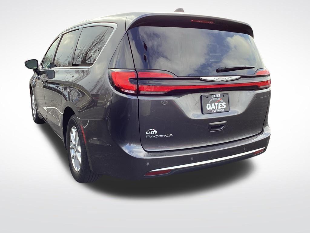 used 2023 Chrysler Pacifica car, priced at $25,949