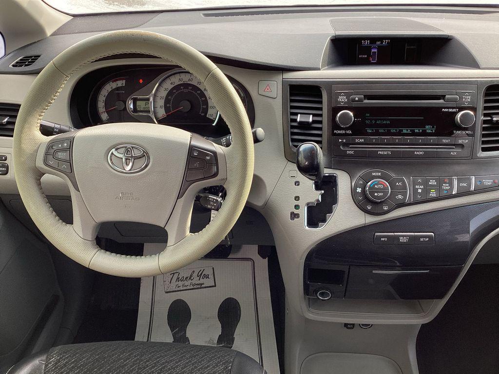 used 2013 Toyota Sienna car