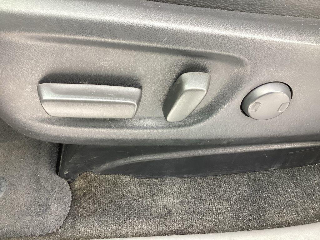 used 2013 Toyota Sienna car