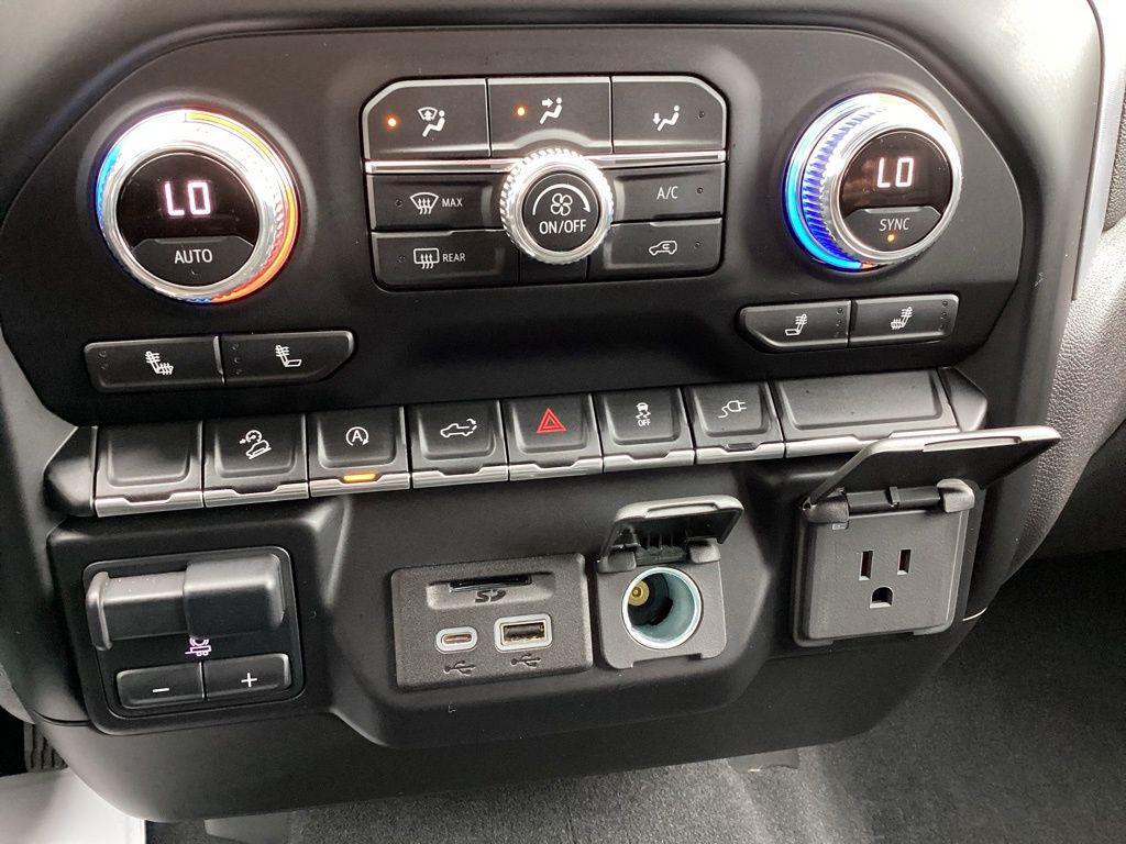 used 2021 GMC Sierra 1500 car, priced at $38,690