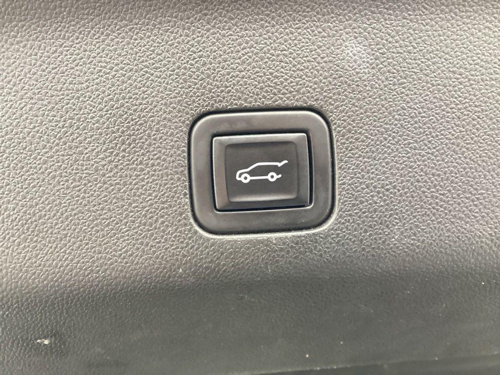 used 2023 Chevrolet Suburban car, priced at $50,254