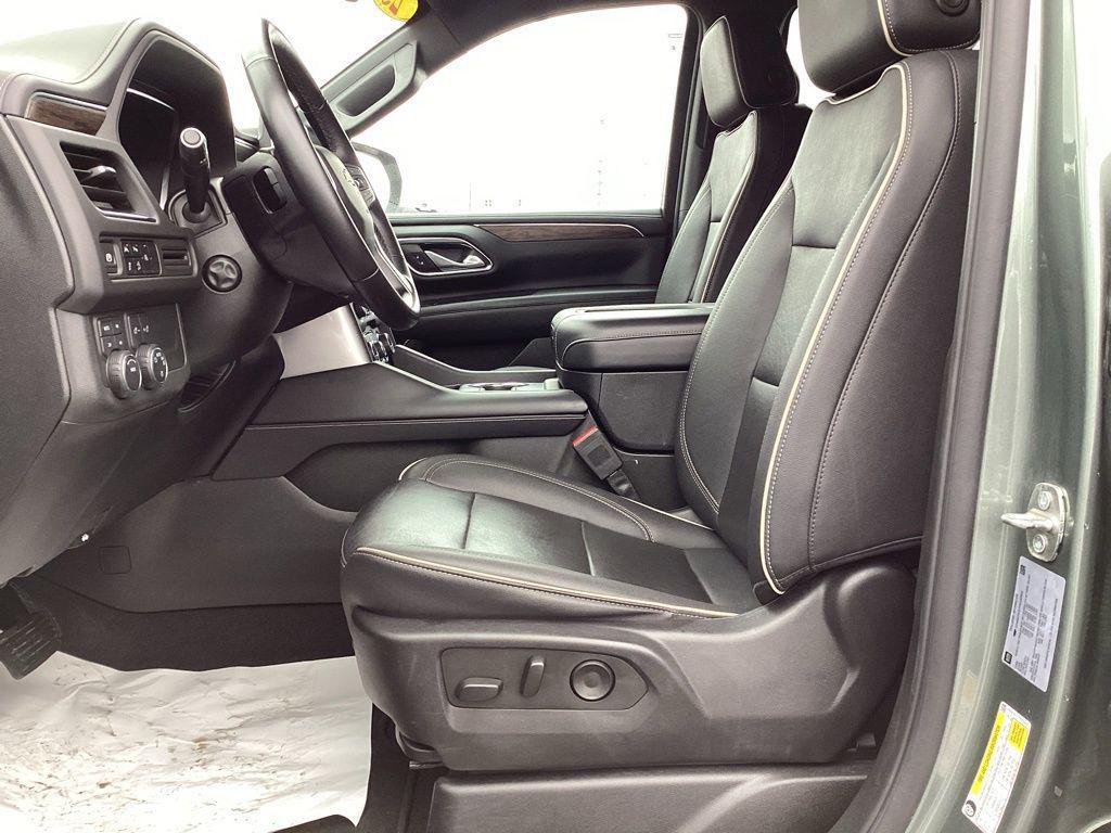 used 2023 Chevrolet Suburban car, priced at $50,254