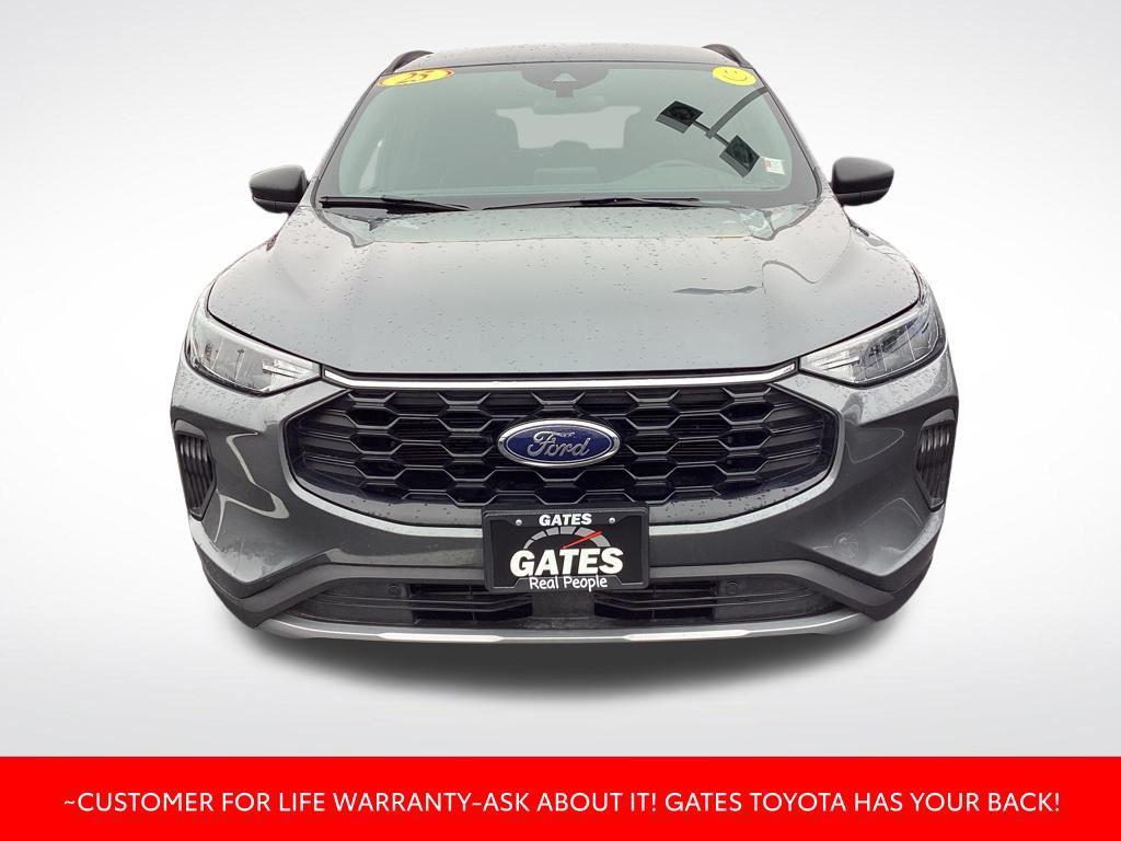 used 2025 Ford Escape car, priced at $24,857