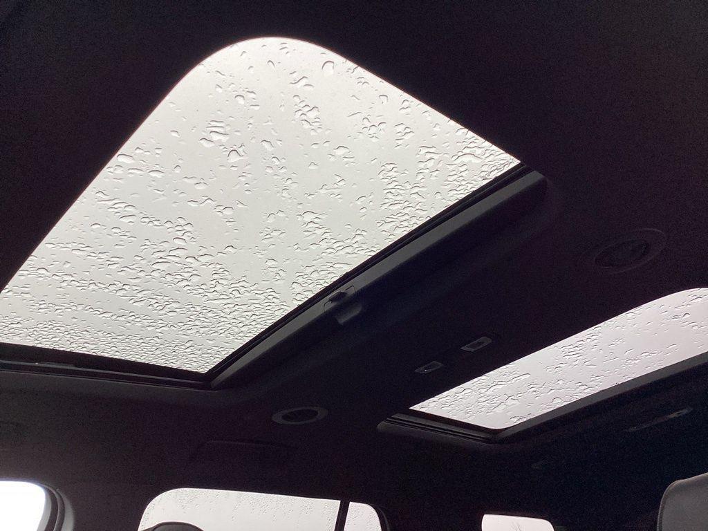 used 2023 Chevrolet Traverse car, priced at $35,608