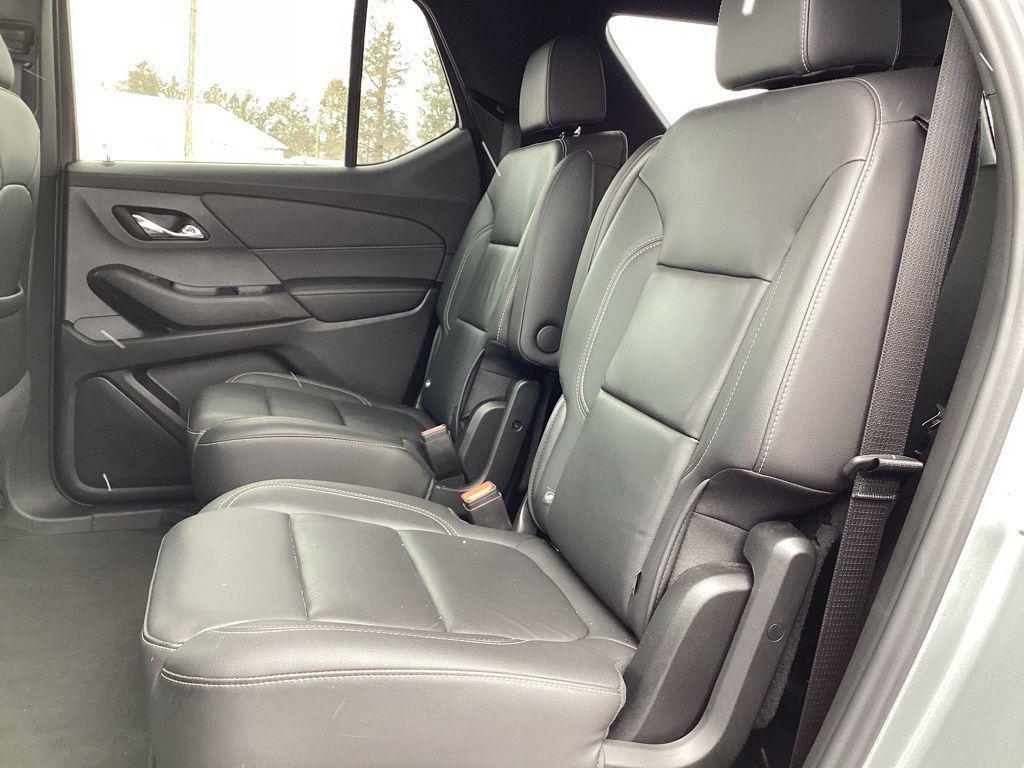used 2023 Chevrolet Traverse car, priced at $33,986